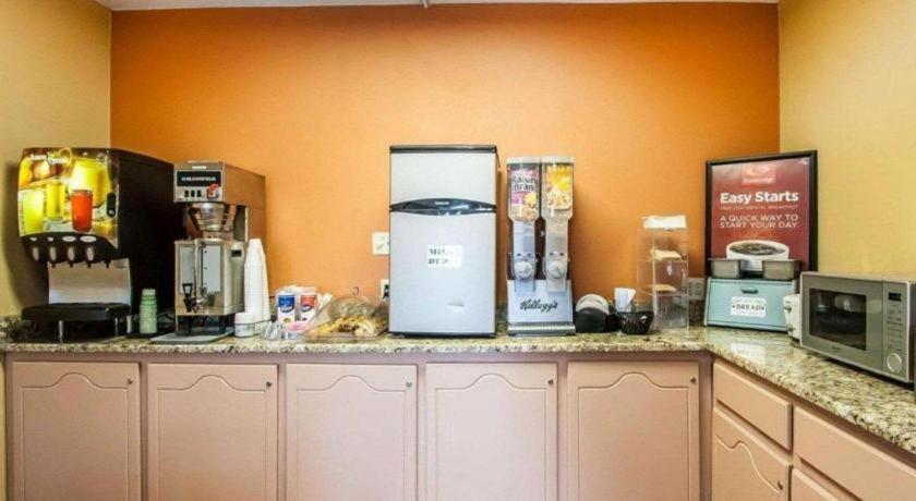 Econo Lodge Inn & Suites I-20, Exit 73 ทัสคาลูซา ภายนอก รูปภาพ